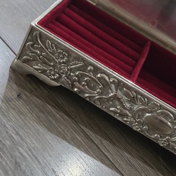 Vintage Ornate Silver-plated Jewelry Box Red Velvet Interior 9 x 4 x 2 Hong Kong - Picture 7 of 12